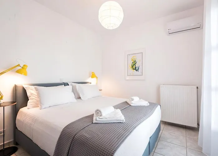 Menta Ii In With Free Parking Paros Naousa (Paros)