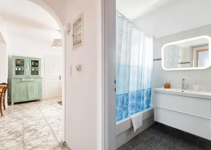 Holiday home Menta Ii In With Free Parking Paros