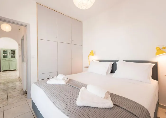 Menta Ii In With Free Parking Paros Holiday home *